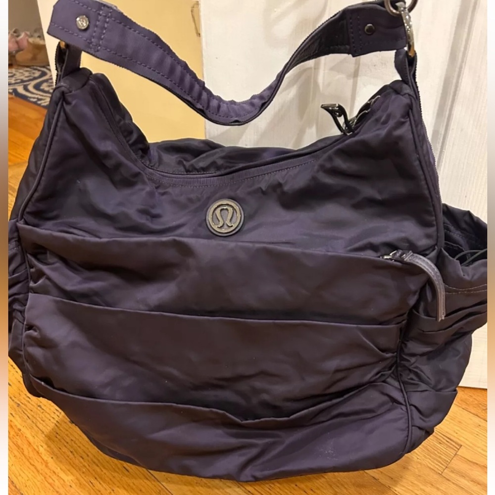 Lululemon Arabesque Bag